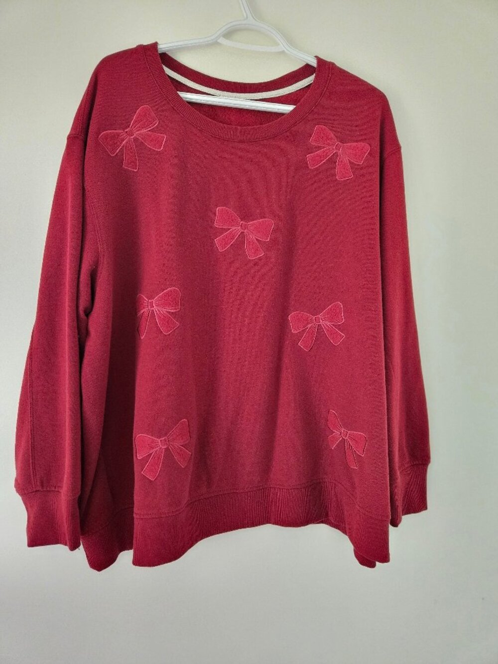 Crew neck Burgundy Sweatshirt With Bow Design